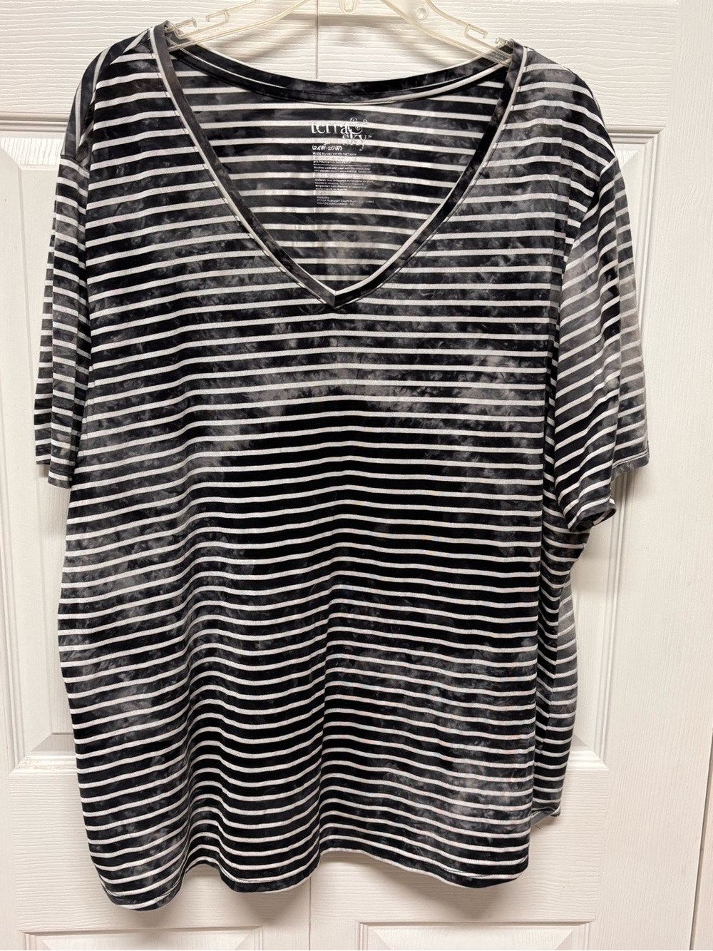 Terra & Sky Black & White Striped V-Neck Tee
